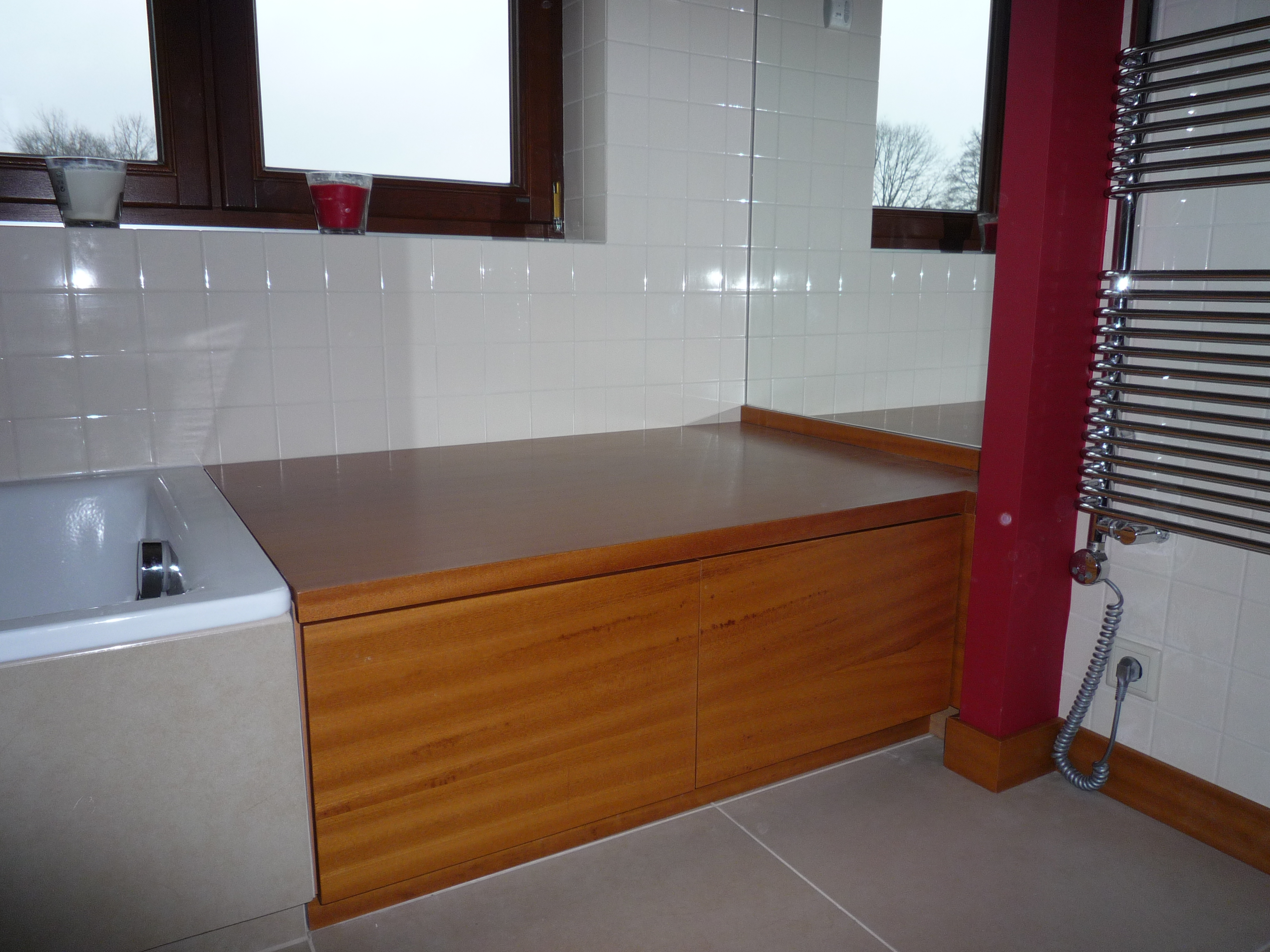 Zabudowa łazienkowa drewniana